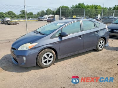 2013 TOYOTA PRIUS TWO JTDKN3DU7D5699211 - główne zdjęcie licytacji z USA - miniatura