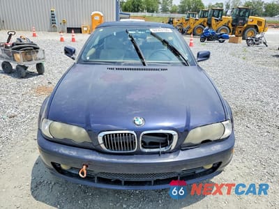 Piąte zdjęcie samochodu w środku: 2002 BMW 325 CI VIN:WBABS33452JY42300 - miniatura