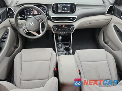 Zdjęcie 8 z 13 samochodu: 2020 HYUNDAI TUCSON SE VIN:KM8J23A49LU265932 - miniatura