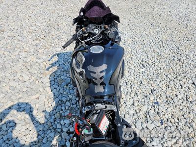 Zdjęcie 6 z 9 samochodu: 2024 YAMAHA YZFR1 VIN:JYARN66E0RA004017 - miniatura
