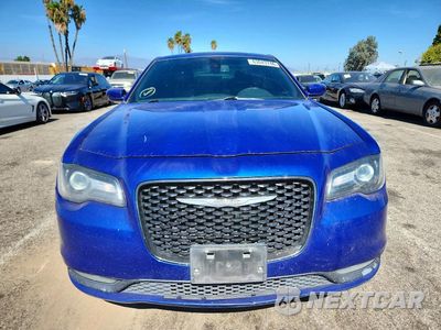 Piąte zdjęcie samochodu w środku: 2019 CHRYSLER 300 S VIN:2C3CCAGGXKH536826 - miniatura