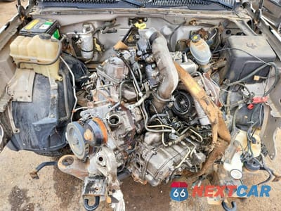 Zdjęcie 11 z 13 samochodu: 2004 CHEVROLET SILVERADO K2500 HEAVY DUTY VIN:1GCHK29284E394305 - miniatura