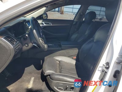 Zdjęcie 7 z 12 samochodu: 2015 HYUNDAI GENESIS 5.0L VIN:KMHGN4JF4FU073458 - miniatura