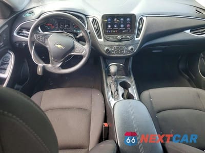 Zdjęcie 8 z 12 samochodu: 2023 CHEVROLET MALIBU LT VIN:1G1ZD5ST2PF244510 - miniatura