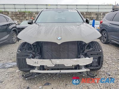 Piąte zdjęcie samochodu w środku: 2025 BMW X5 XDRIVE40I VIN:5UX23EU05S9W56537 - miniatura
