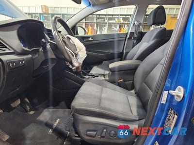 Zdjęcie 7 z 13 samochodu: 2018 HYUNDAI TUCSON VALUE VIN:KM8J3CA28JU833516 - miniatura