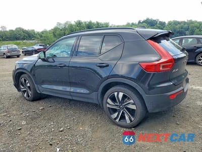 Drugie zdjęcie samochodu z przodu: 2024 VOLVO XC40 ULTIMATE VIN:YV4L12UM8R2379914 - miniatura