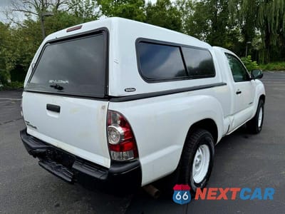 Trzecie zdjęcie samochodu z tyłu: 2009 TOYOTA TACOMA BASE VIN:5TENX22N09Z593104 - miniatura