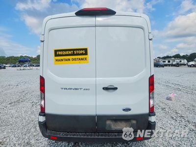 Zdjęcie 6 z 13 samochodu: 2025 FORD TRANSIT T-250 VIN:1FTBR1C82SKA68149 - miniatura
