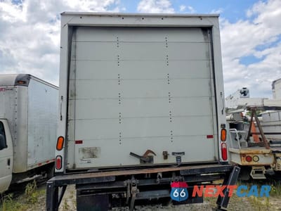 Zdjęcie 6 z 14 samochodu: 2023 ISUZU NPR HD VIN:54DC4W1D4PS204378 - miniatura