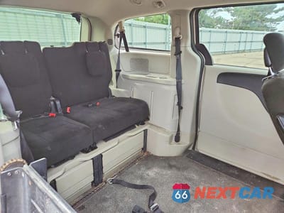 Zdjęcie 11 z 13 samochodu: 2013 DODGE GRAND CARAVAN SE VIN:2C4RDGBG0DR723468 - miniatura
