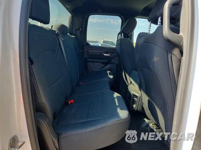 Zdjęcie 10 z 12 samochodu: 2023 RAM 1500 TRADESMAN VIN:1C6SRECG0PN592704 - miniatura