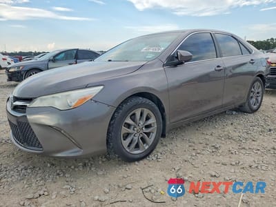 2017 TOYOTA CAMRY LE 4T1BF1FKXHU666918 - główne zdjęcie licytacji z USA - miniatura