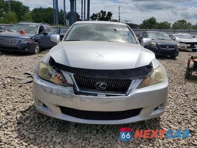 Piąte zdjęcie samochodu w środku: 2010 LEXUS IS 250 VIN:JTHCF5C27A2034303 - miniatura