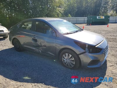 Czwarte zdjęcie samochodu z boku: 2019 HYUNDAI ACCENT SE VIN:3KPC24A31KE087828 - miniatura