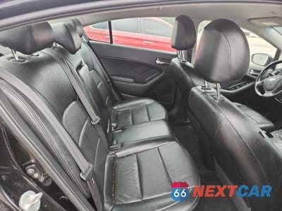 Zdjęcie 10 z 12 samochodu: 2015 KIA FORTE EX VIN:KNAFX4A89F5267969 - miniatura