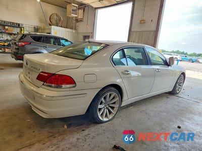 Trzecie zdjęcie samochodu z tyłu: 2008 BMW 750 LI VIN:WBAHN83578DT77629 - miniatura
