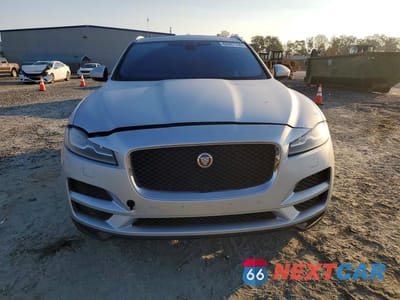 Piąte zdjęcie samochodu w środku: 2018 JAGUAR F-PACE PRESTIGE VIN:SADCK2FN8JA255260 - miniatura