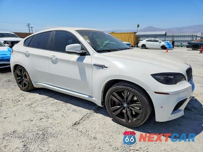Czwarte zdjęcie samochodu z boku: 2012 BMW X6 M VIN:5YMGZ0C53CLK14728 - miniatura