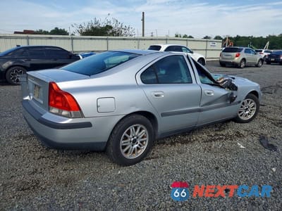 Trzecie zdjęcie samochodu z tyłu: 2004 VOLVO S60 VIN:YV1RS61T342410373 - miniatura