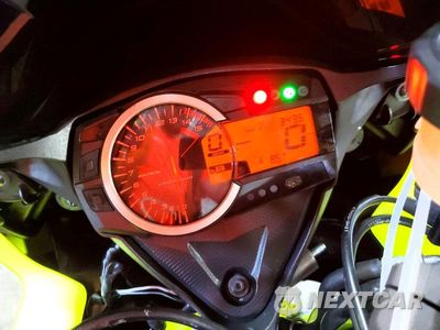 Zdjęcie 7 z 10 samochodu: 2014 SUZUKI GSX-R1000 VIN:JS1GT78A1E2101369 - miniatura