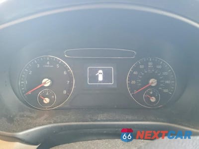 Zdjęcie 9 z 13 samochodu: 2018 KIA SORENTO LX V6 VIN:5XYPG4A56JG389265 - miniatura
