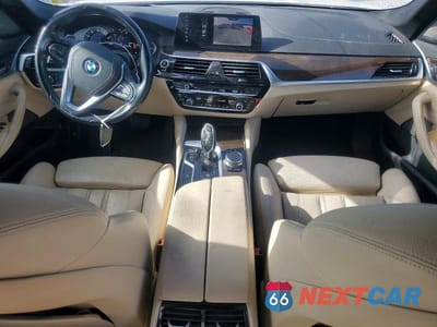 Zdjęcie 8 z 12 samochodu: 2018 BMW 540 I VIN:WBAJE5C53JG918003 - miniatura