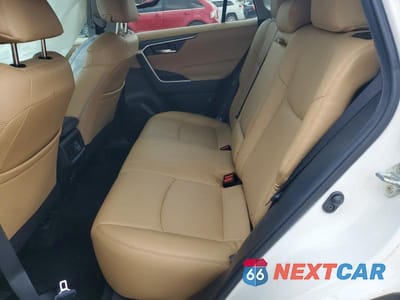 Zdjęcie 10 z 12 samochodu: 2021 TOYOTA RAV4 XLE VIN:2T3W1RFV1MC153830 - miniatura