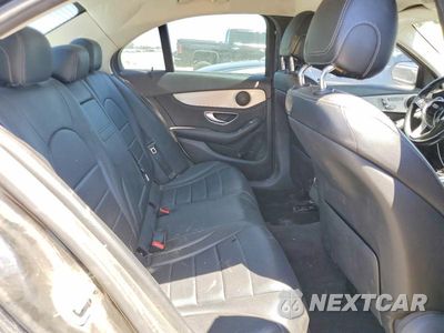 Zdjęcie 10 z 12 samochodu: 2016 MERCEDES-BENZ C 300 VIN:55SWF4JB2GU132879 - miniatura