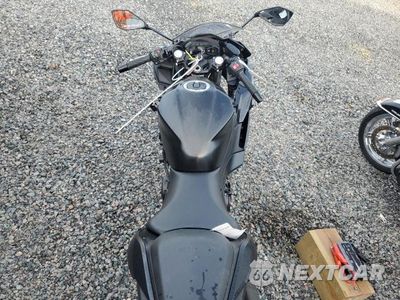 Zdjęcie 6 z 9 samochodu: 2026 KAWASAKI EX500 VIN:ML5EXGG1XTDA89143 - miniatura