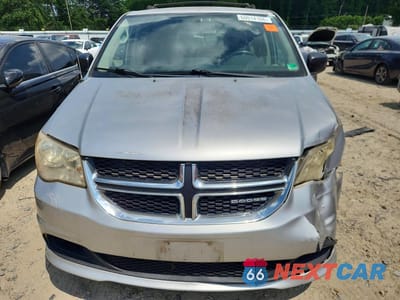 Piąte zdjęcie samochodu w środku: 2011 DODGE GRAND CARAVAN EXPRESS VIN:2D4RN4DG6BR618815 - miniatura