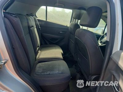 Zdjęcie 11 z 13 samochodu: 2017 CHEVROLET TRAX LS VIN:KL7CJNSBXHB142780 - miniatura