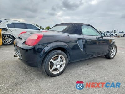 Trzecie zdjęcie samochodu z tyłu: 2001 TOYOTA MR2 SPYDER VIN:JTDFR320610038848 - miniatura
