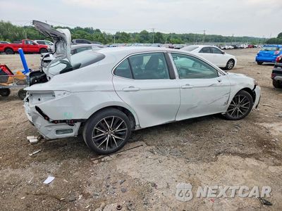 Trzecie zdjęcie samochodu z tyłu: 2024 TOYOTA CAMRY SE VIN:4T1G11AK0RU215493 - miniatura