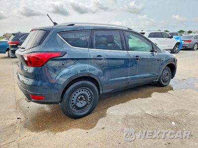 Trzecie zdjęcie samochodu z tyłu: 2019 FORD ESCAPE TITANIUM VIN:1FMCU0J94KUA62927 - miniatura