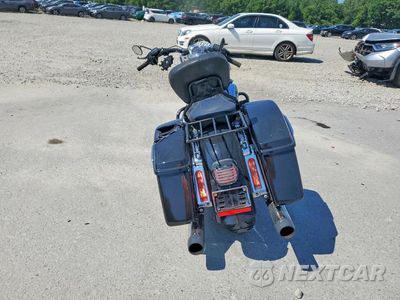 Czwarte zdjęcie samochodu z boku: 2018 HARLEY-DAVIDSON FLHR ROAD KING VIN:1HD1FBC1XJB652177 - miniatura