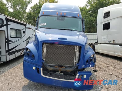 Piąte zdjęcie samochodu w środku: 2024 FREIGHTLINER CASCADIA 126 SEMI TRUCK VIN:3AKJHHDR8RSVB0685 - miniatura