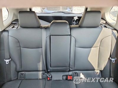 Zdjęcie 10 z 13 samochodu: 2026 TOYOTA COROLLA CROSS XLE VIN:7MUDAABG1TV155663 - miniatura