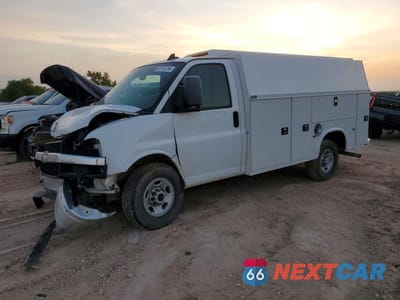 2017 CHEVROLET EXPRESS G3500 1GB0GRFG9H1103013 - główne zdjęcie licytacji z USA - miniatura