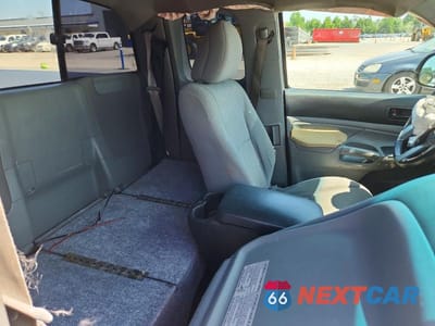 Zdjęcie 10 z 12 samochodu: 2015 TOYOTA TACOMA BASE VIN:5TFTX4CN2FX051846 - miniatura