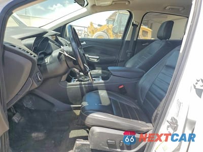 Zdjęcie 7 z 13 samochodu: 2019 FORD ESCAPE SEL VIN:1FMCU0HD1KUB57567 - miniatura