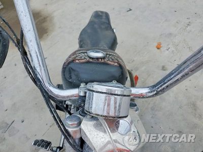 Piąte zdjęcie samochodu w środku: 2000 HARLEY-DAVIDSON XL883 VIN:1HD4CAM10YK137360 - miniatura