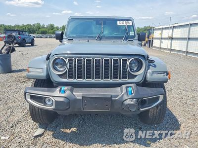 Piąte zdjęcie samochodu w środku: 2024 JEEP WRANGLER SAHARA 4XE VIN:1C4RJXP6XRW166737 - miniatura