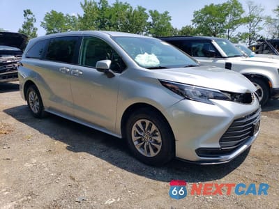 Czwarte zdjęcie samochodu z boku: 2024 TOYOTA SIENNA LE VIN:5TDKSKFC3RS140540 - miniatura