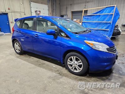 Czwarte zdjęcie samochodu z boku: 2014 NISSAN VERSA NOTE SV VIN:3N1CE2CP0EL425850 - miniatura