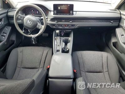 Zdjęcie 8 z 12 samochodu: 2023 HONDA ACCORD EX VIN:1HGCY1F31PA055673 - miniatura