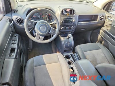 Zdjęcie 8 z 12 samochodu: 2013 JEEP COMPASS SPORT VIN:1C4NJCBA5DD264873 - miniatura