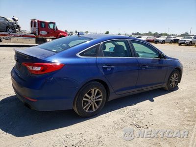 Trzecie zdjęcie samochodu z tyłu: 2017 HYUNDAI SONATA SE VIN:5NPE24AF8HH518981 - miniatura