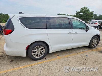 Trzecie zdjęcie samochodu z tyłu: 2023 CHRYSLER VOYAGER LX VIN:2C4RC1CGXPR548679 - miniatura