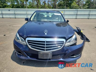 Piąte zdjęcie samochodu w środku: 2016 MERCEDES-BENZ E 350 4MATIC VIN:WDDHF8JB7GB217792 - miniatura